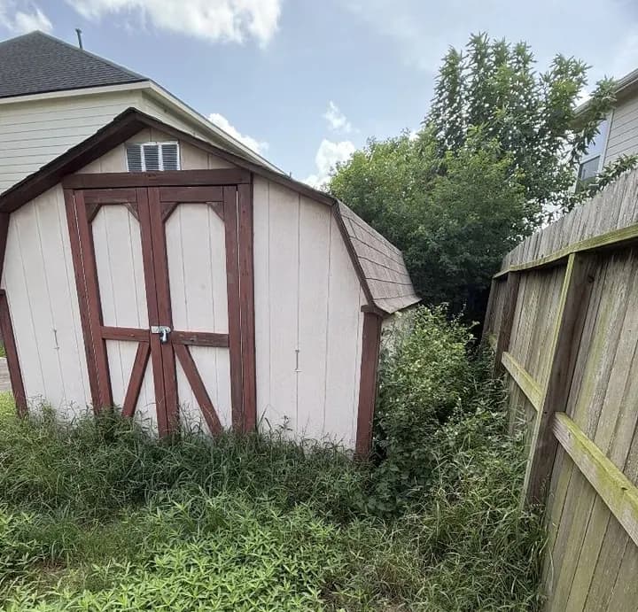 Initial grass cut (1–10,000 sf) — Condition / damage